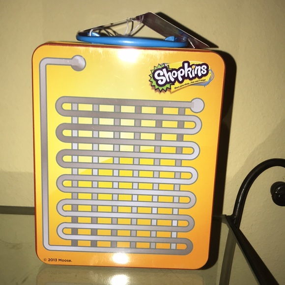 Shopkins Collector Tins - Picture 2 of 7